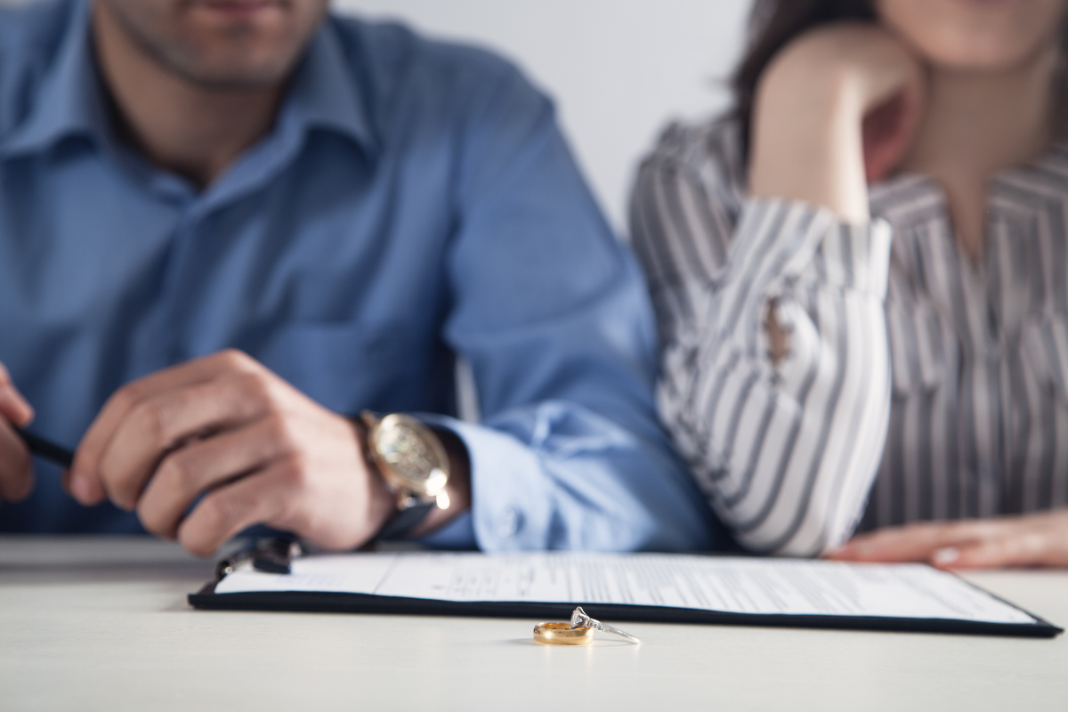 Financial Planning for Divorce: 7 Steps to Take Before Filing